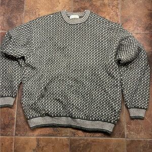 UK Made Wool Marks & Spencer Heavy Lined Black and White Crewneck Sweater